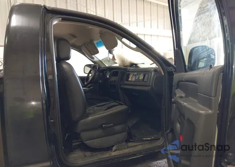 2002 Dodge Ram 1500 St z USA, uszkodzony, nr VIN 1D7HU16N92J139031